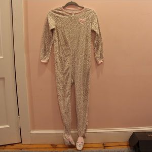 Carter’s cheetah footies size kids 10